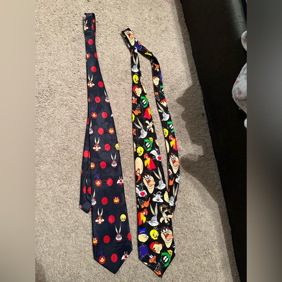 Vintage 1990s Looney Tunes Mania duo Ties! one is 100% silk&other 100% polyester - Picture 8 of 9